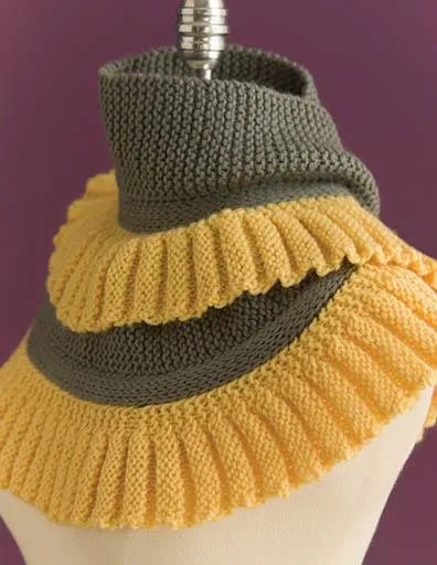 50 Garter Stitch Gifts to Knit: The Ultimate Easy-to-Knit Collection Featuring Universal Yarn Deluxe Worsted
