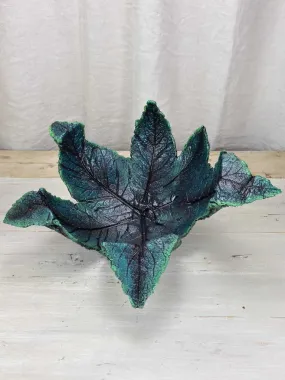 Artisan made leaf sculpture / bowl