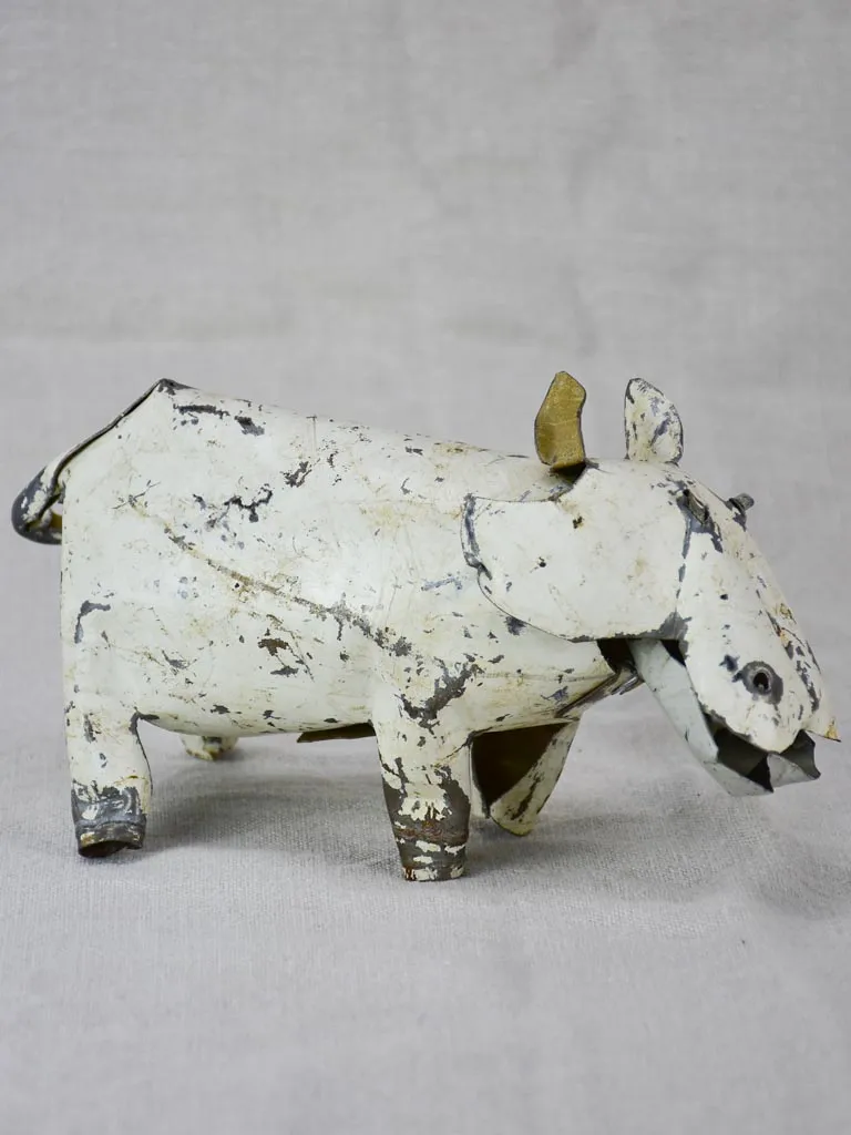 Artisan made sculpture of a hippopotamus 9¾"
