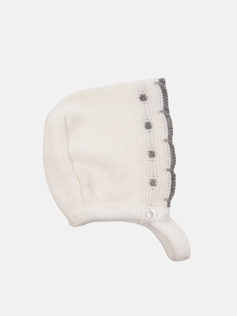 Baby Girl Inues Collection Knitted Set and Bonnet-White