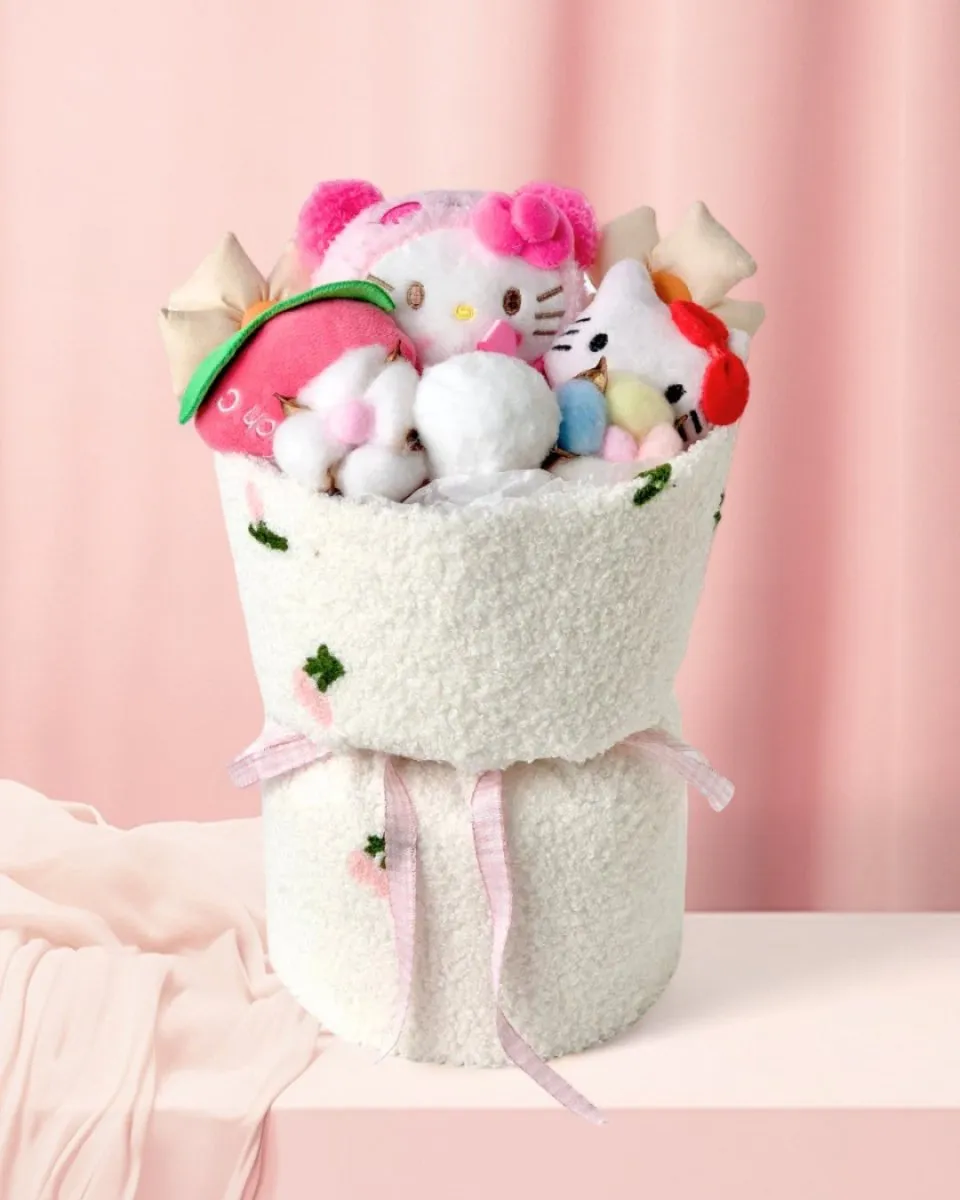 Fluffy Soft Toy Knit Bouquet - Kitty Peachy
