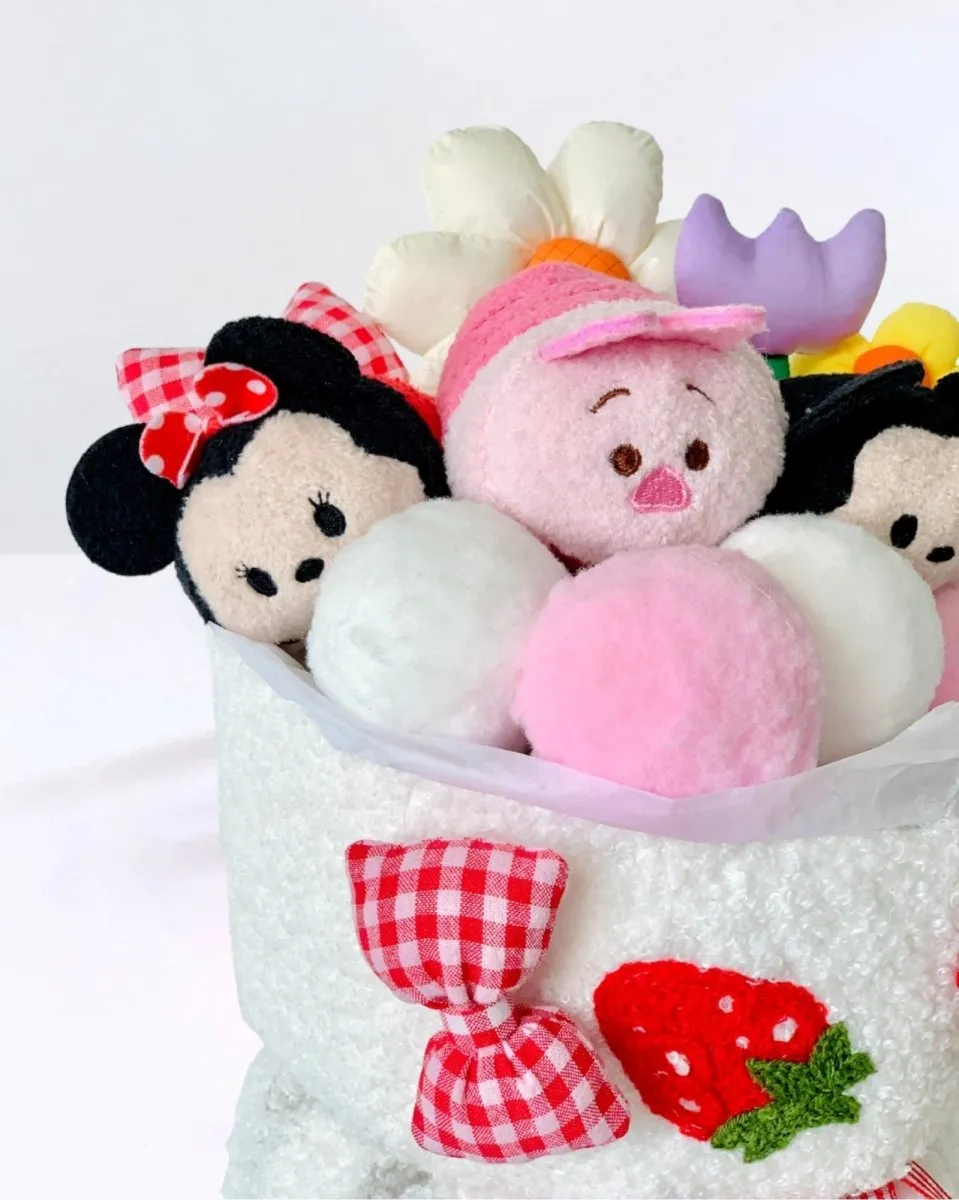 Fluffy Soft Toy Knit Bouquet - Mickey Tsum Tsum