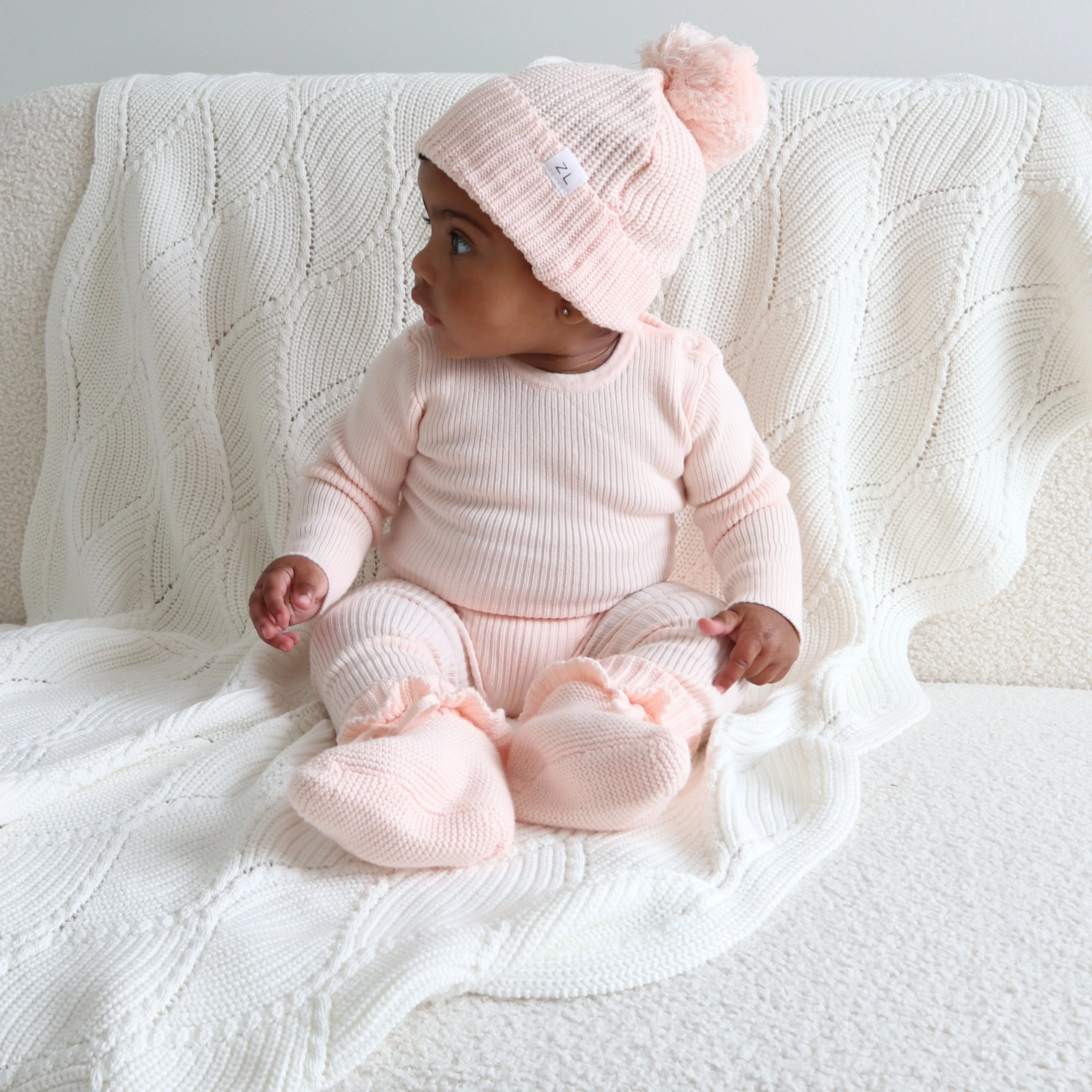 KNITTED BLANKET | MILK