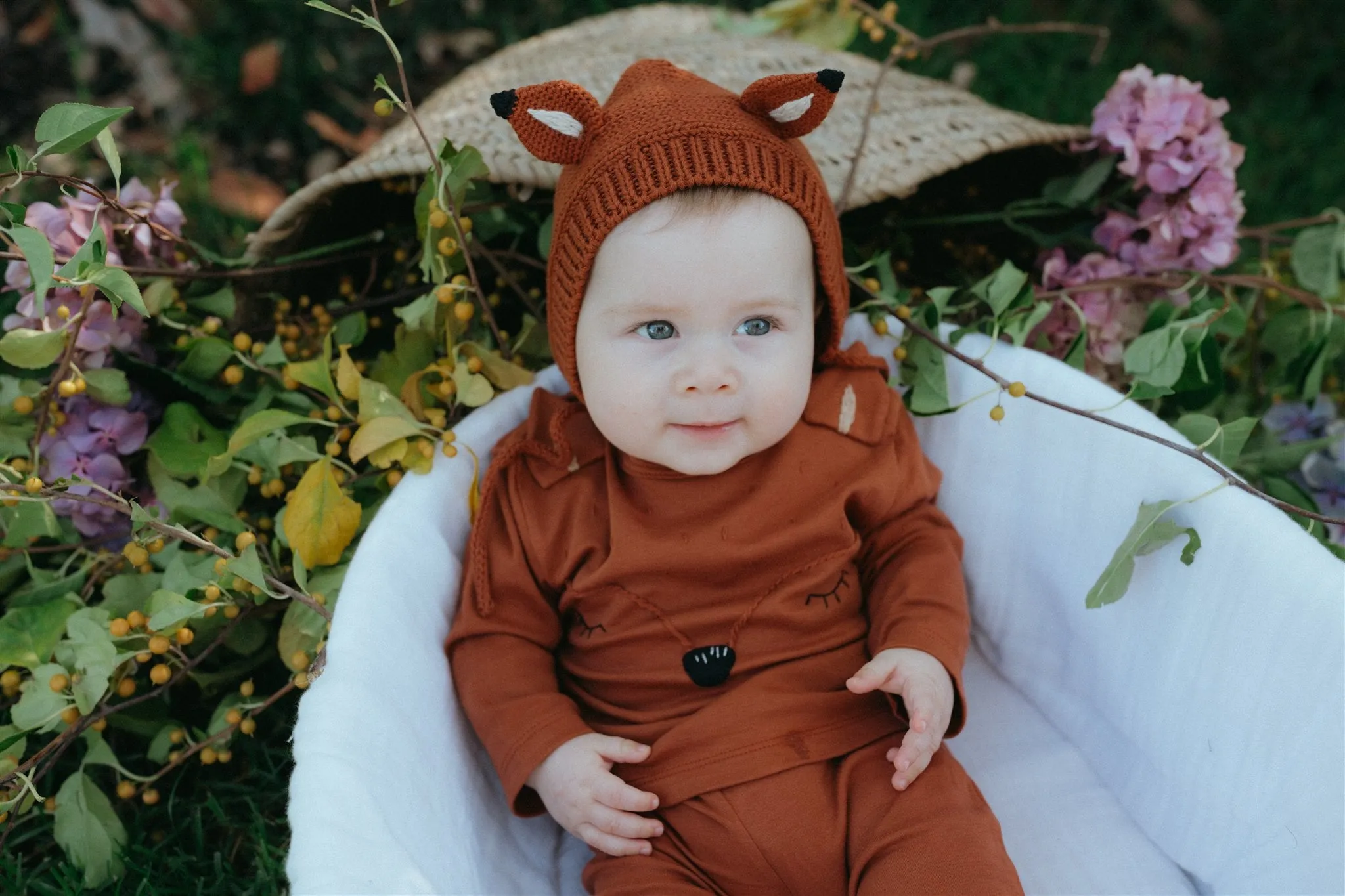 Knitted Fox Bonnet - Rust