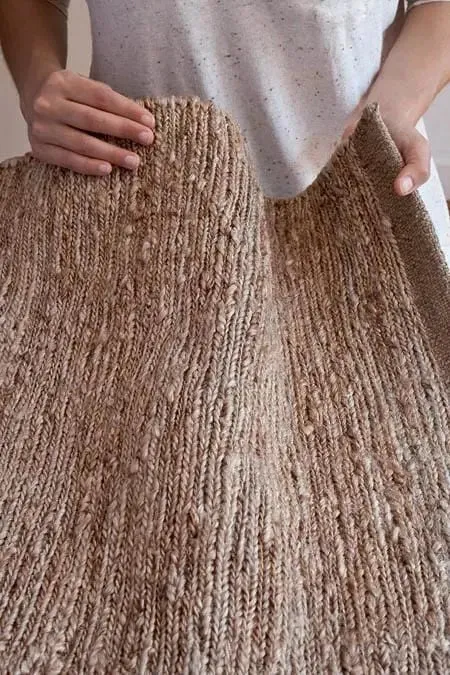 Knitted - Rug (custom sizes)