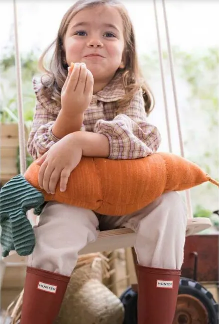 Lorena Canals Knitted Cushion Cathy the Carrot