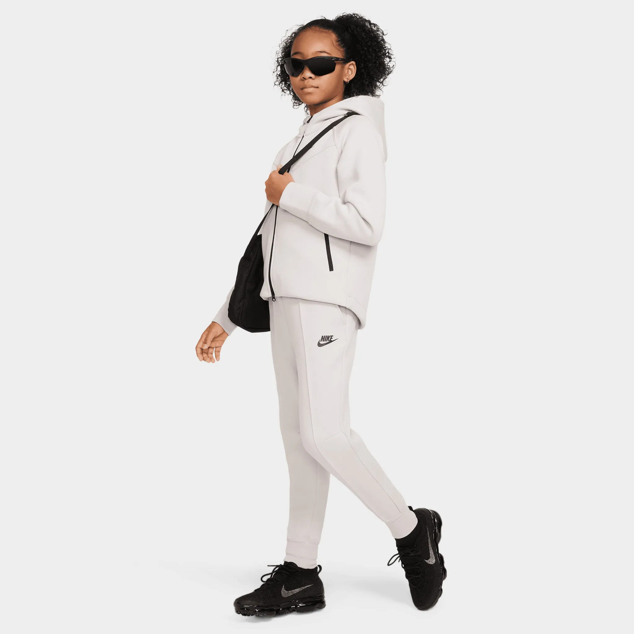 Nike Sportswear Junior Girls' Tech Fleece Joggers / Platinum Violet