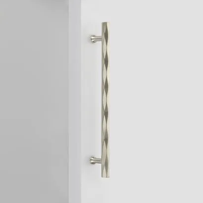 "American Designer" T-Bar Drawer Pulls in Satin Nickel