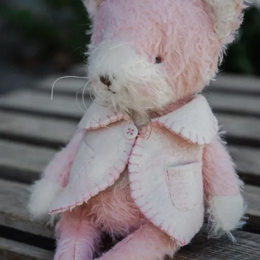 RETIRED - Hutch Studio Original - Mae I. Meow- Hand-Crafted Mohair & Vintage Wool Cat