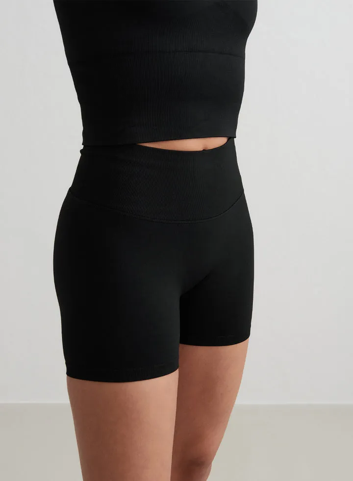 Shape Seamless Hotpants | Black