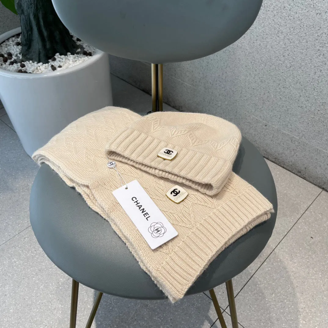 WOOL KNIT HAT AND SCARF SET CAMEL BEIGE 420829